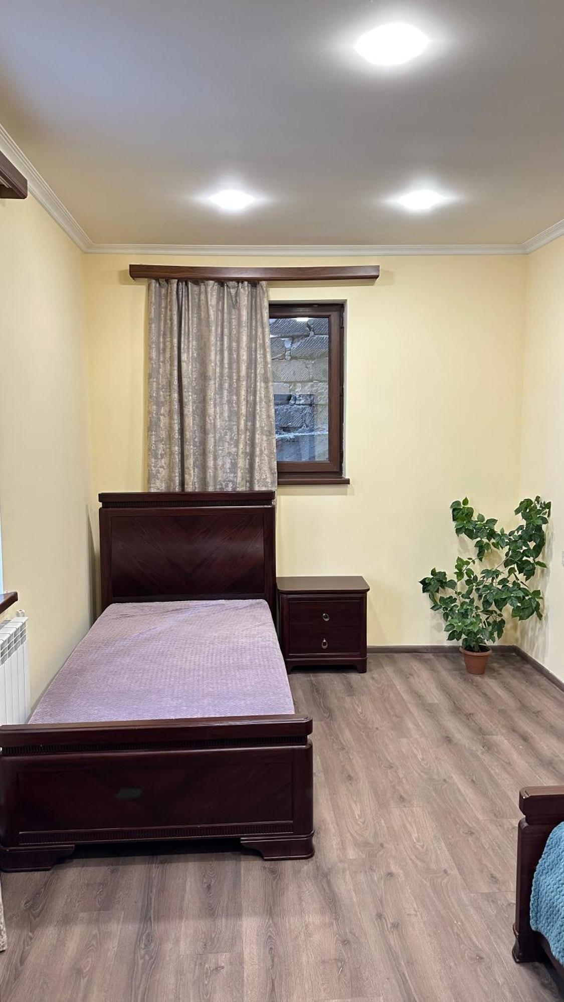 Rest & Relax Hotel Ереван Екстериор снимка
